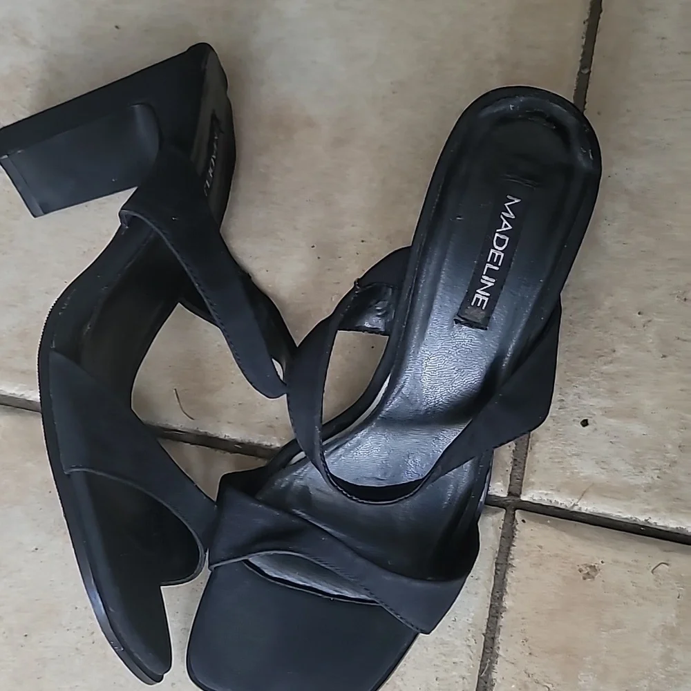 Black Mule Sandals SZ 7.5